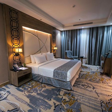 Mirnian Hotel Jeddah Exterior photo